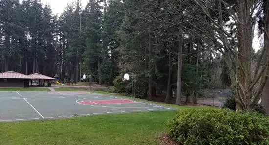 Lynndale Park Basketball