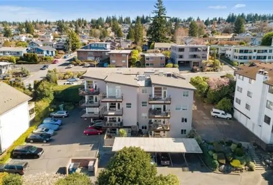 Edmonds Bowl Condo