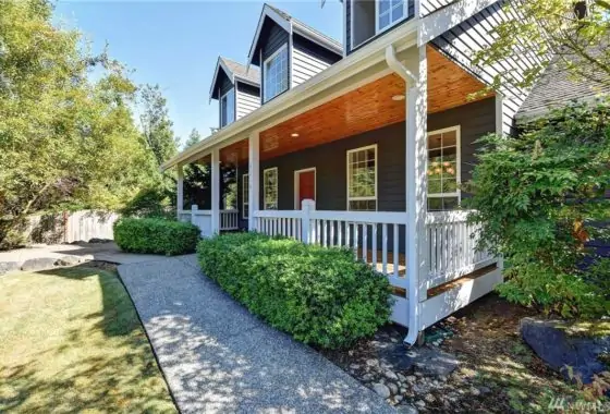 Charming Country 2 story Snohomish Home